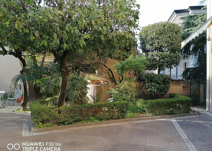 Hotel Giardino Degli Aranci