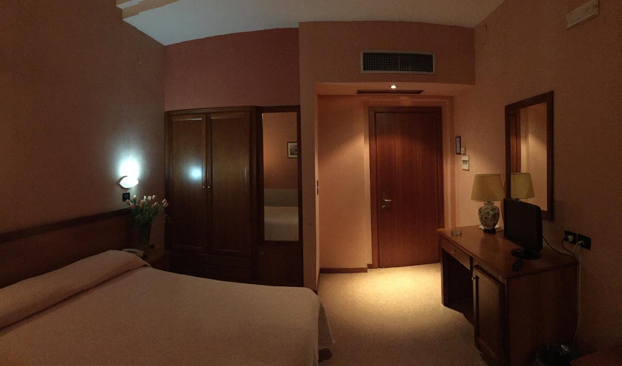 Hotel Giardino Degli Aranci